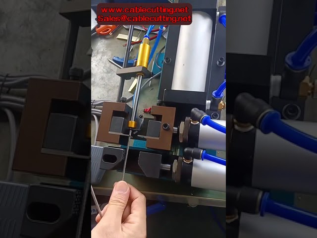 2-Piece Pneumatic Cable Stripping Machine Blades Set for 305, 310, 315 Models