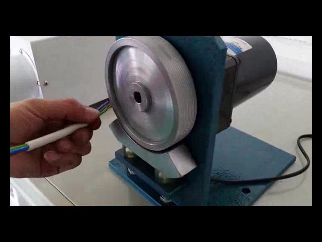 Half stripping wire twisting machine WPM-3T