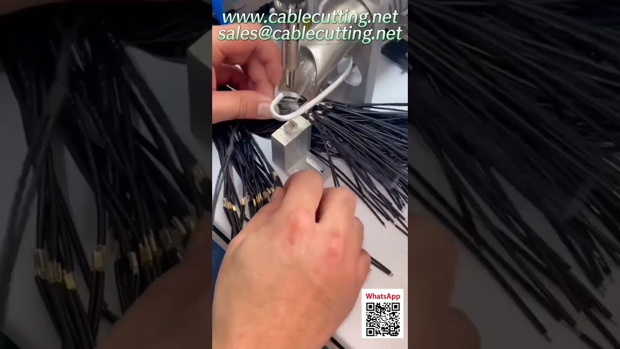 عرض توضيحي لكبس وصلات النحاس يدويًا ثم اللحام