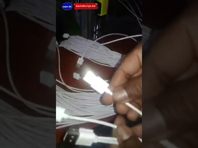 Mini-USB Vertical Data Cable Plastic Injection Molding Machine Price